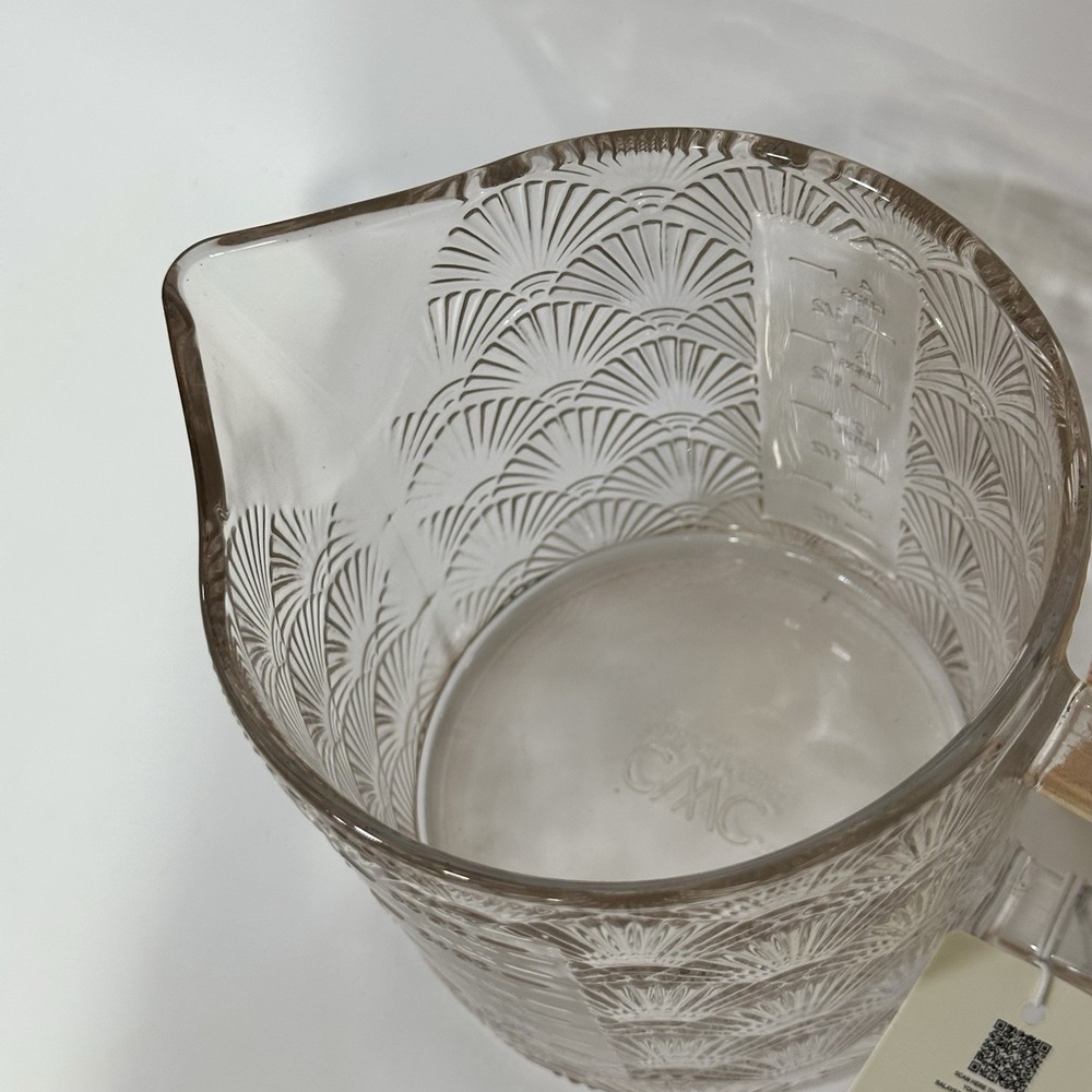 CWC Glass Measuring Cup 33oz ~ 4 Cups PINK Seashell Design NEW Microwaveable - Picture 6 of 7